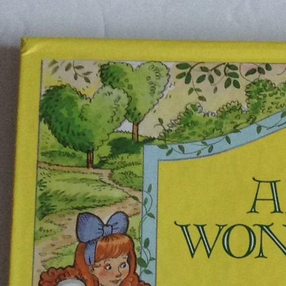 Alice in Wonderland Vintage Pop up Children's 1992 Classic Picture Story Book - Picture 7 of 7